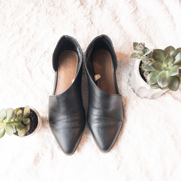 Universal Thread Booties 6.5 - Picture 2 of 4